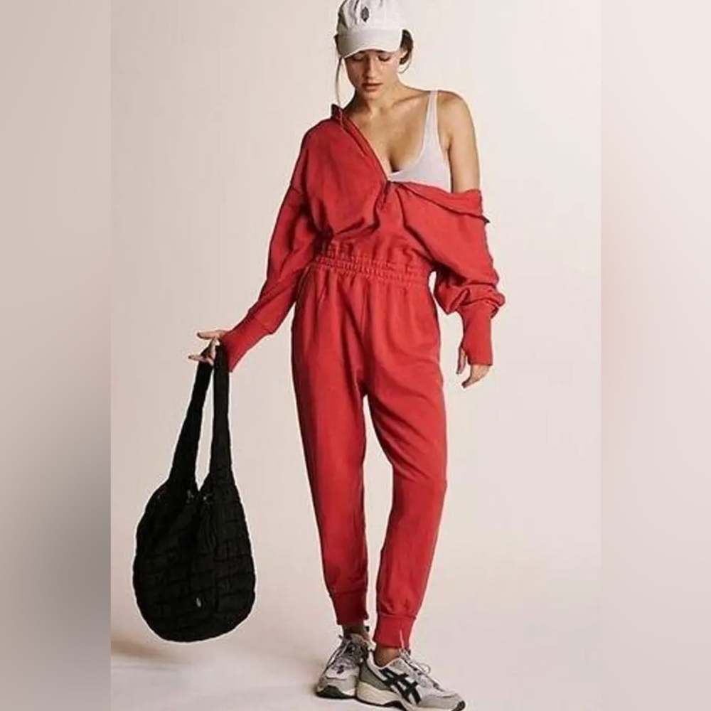 Free People Movement Size Large Zip up Onesie Jumper NWOT